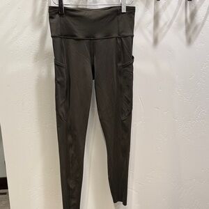 Lululemon Fast and Free HR Tight 25" - Dark Olive size 6 EUC